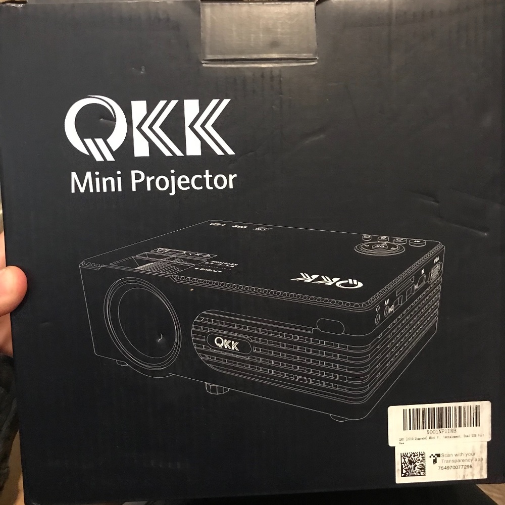 QKK Mini Projector - Picture 3 of 3
